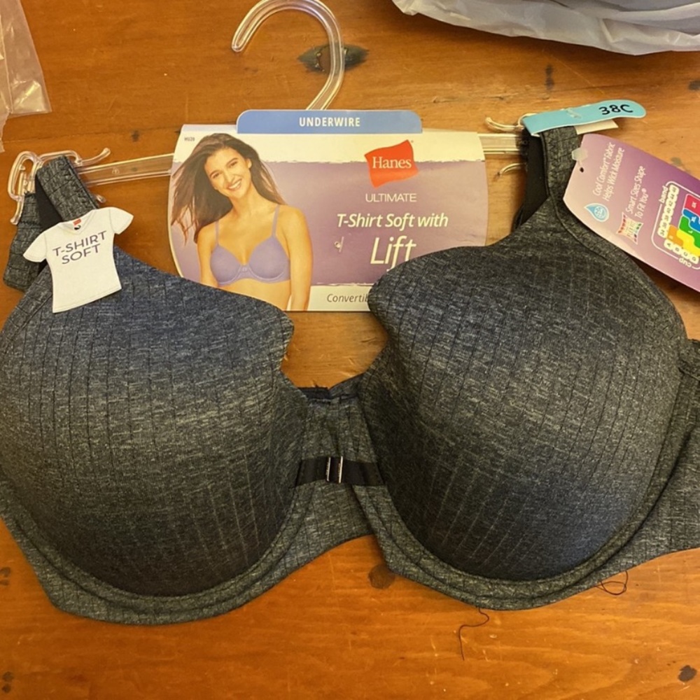 New bra 38C